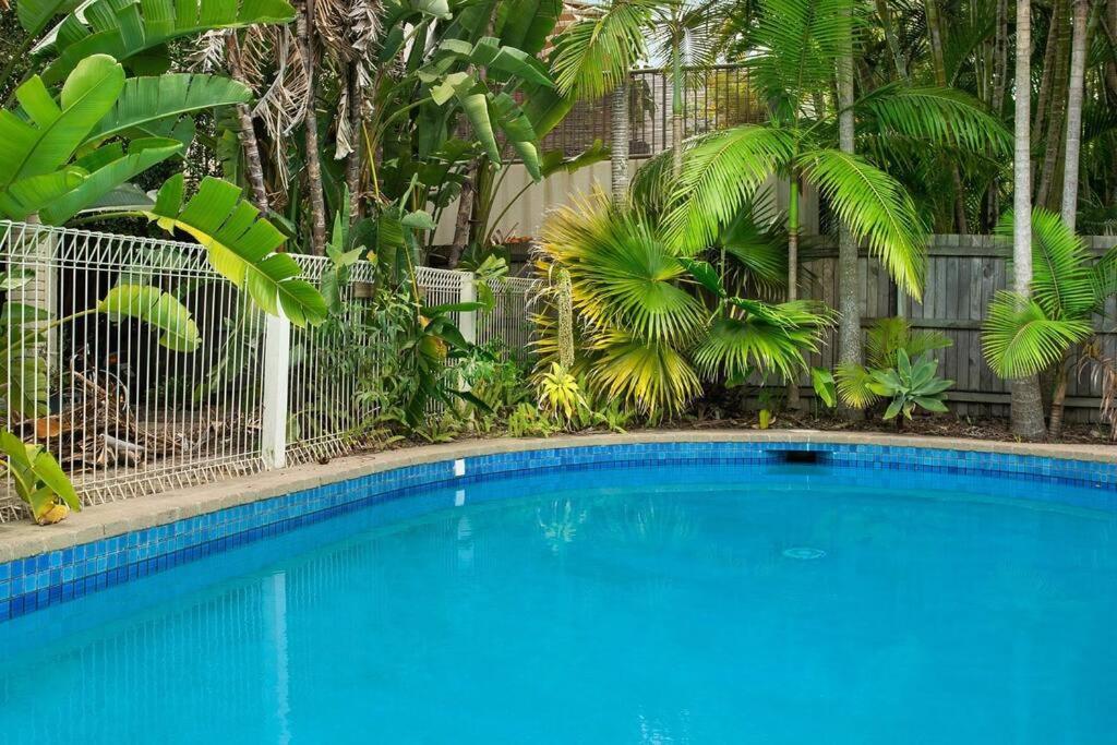 Vibes At Five Noosa Daire Noosaville Dış mekan fotoğraf